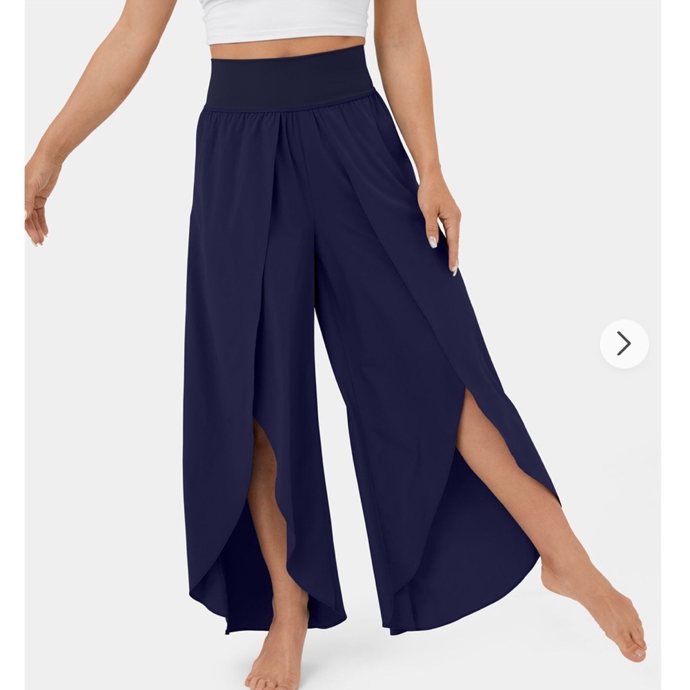 HALARA Navy Wide Leg Pants